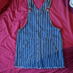 NWOT 🎉MOVING SALE🎉 striped denim overall dress